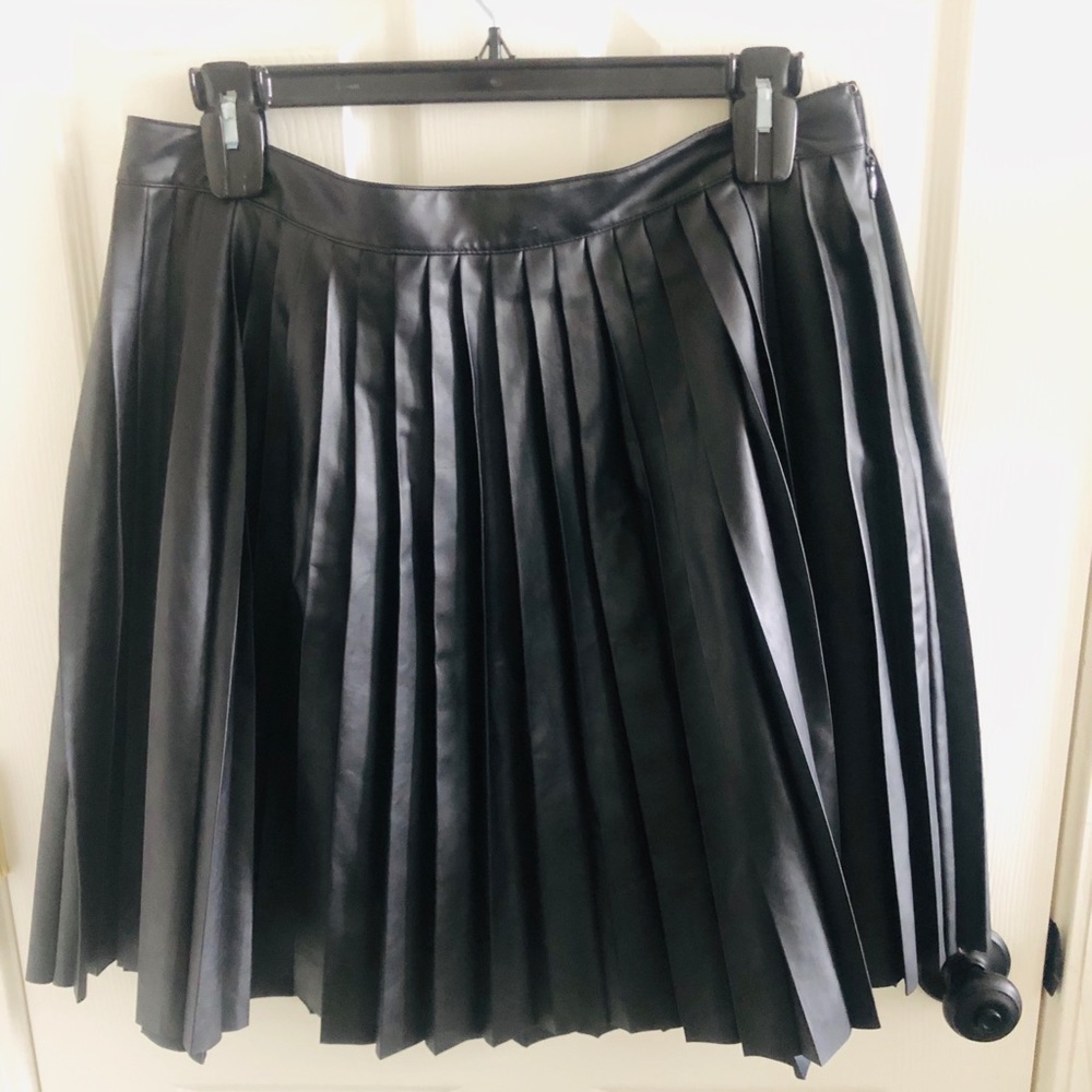 Michael Kors pleated skirt size XL